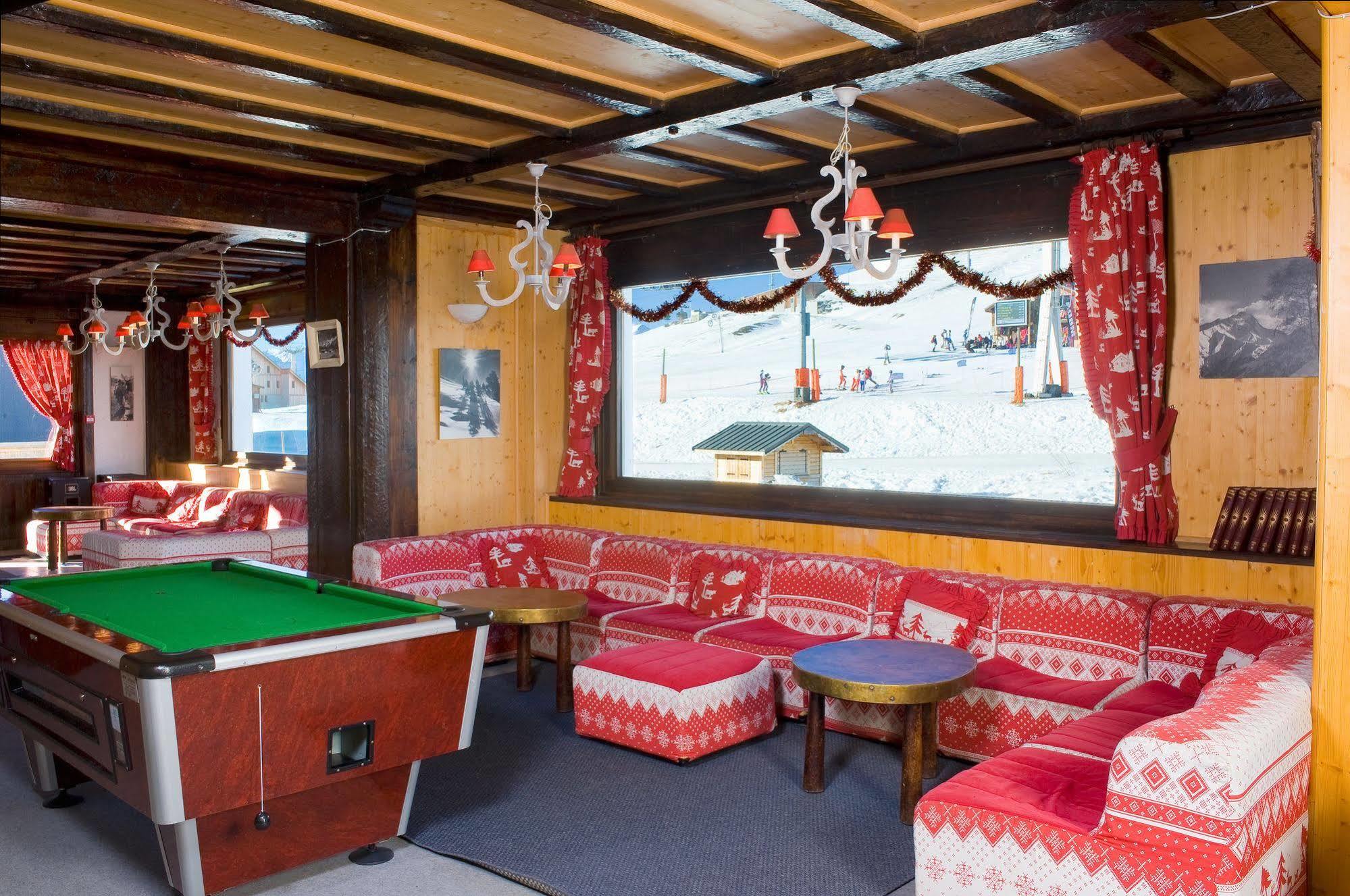 Madame Vacances Hotel Le Christina Alpe d'Huez Eksteriør bilde